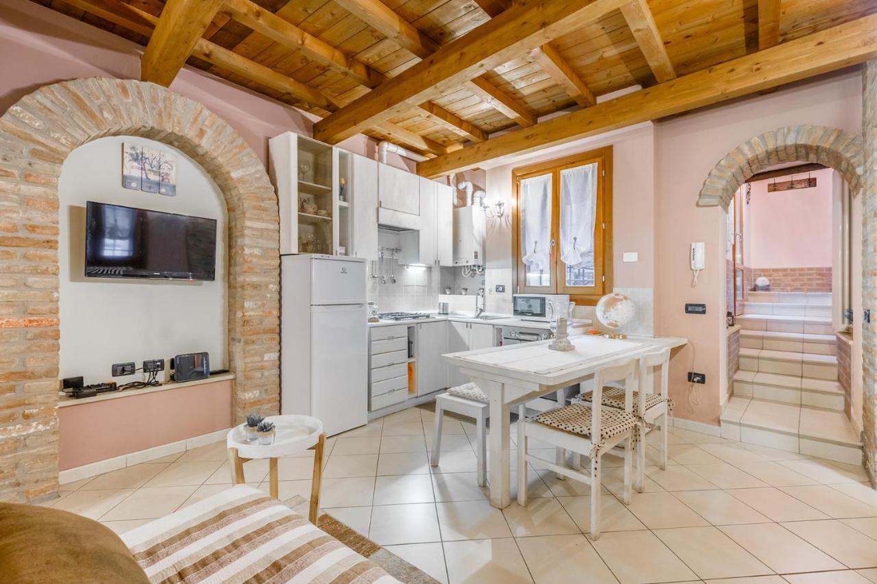 Nell'Antico Ghetto Ebraico Apartment Ferrara Exterior photo