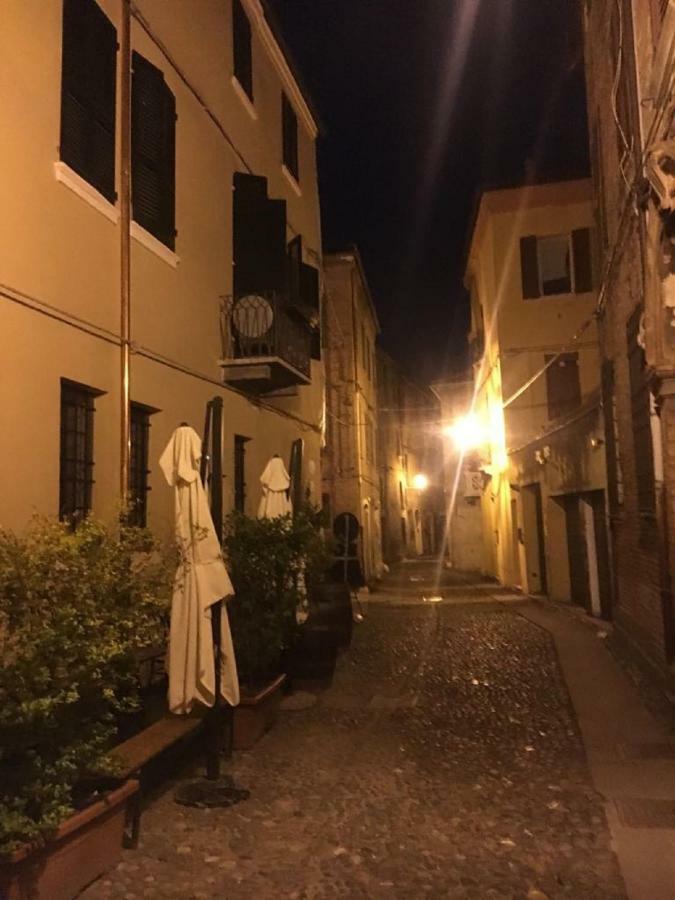 Nell'Antico Ghetto Ebraico Apartment Ferrara Exterior photo