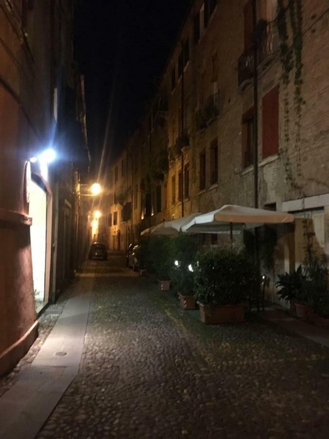 Nell'Antico Ghetto Ebraico Apartment Ferrara Exterior photo