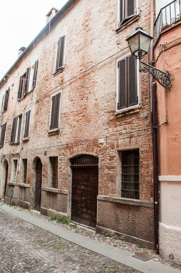 Nell'Antico Ghetto Ebraico Apartment Ferrara Exterior photo